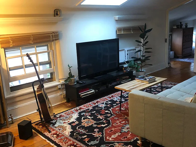 318 N Matlack St #3 — Photo 2