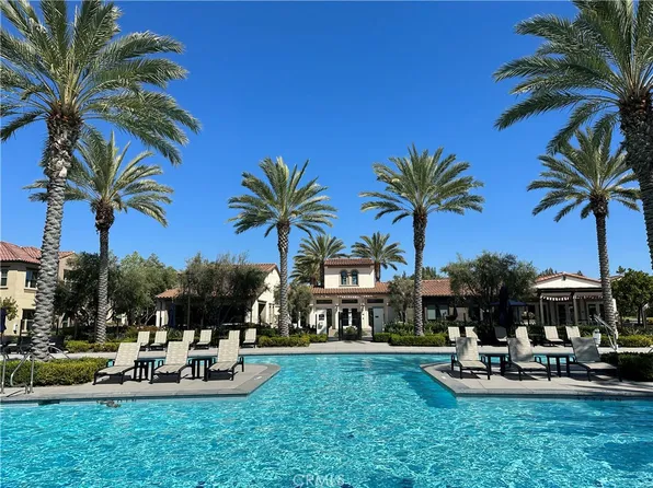 105 Carlow, Irvine, CA 92618