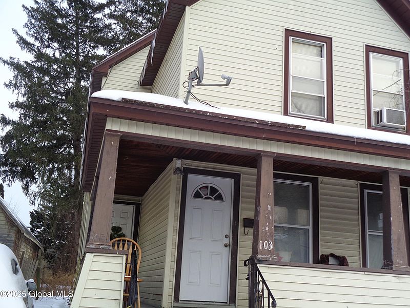 5th image of 103 Prospect Street