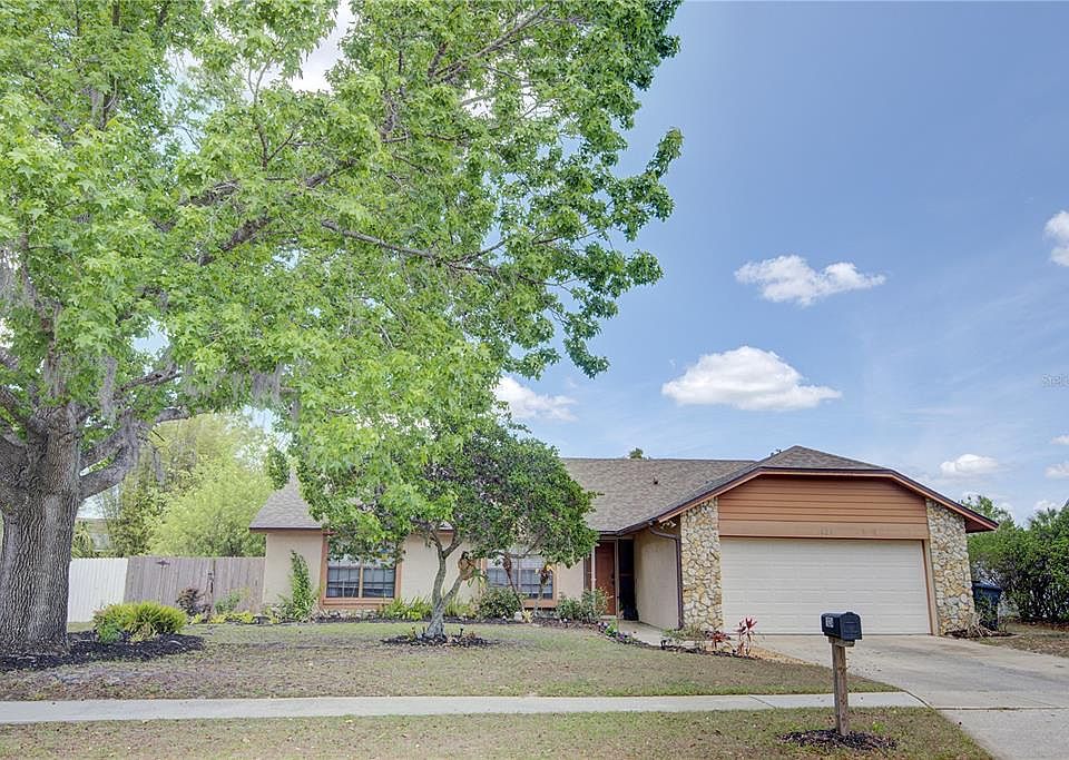 1st image of 1024 DINERO DRIVE