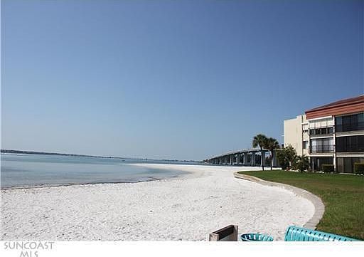 2nd image of 301 S Gulfview Blvd #825