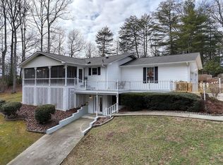 970 Wesley Mountain Dr, Blairsville, GA 30512