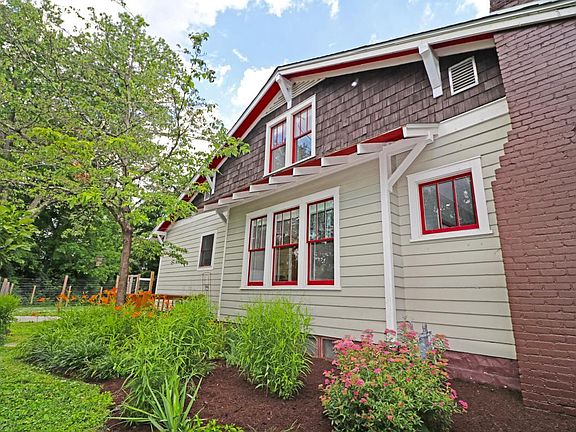 3rd image of 2205 Highland Dr