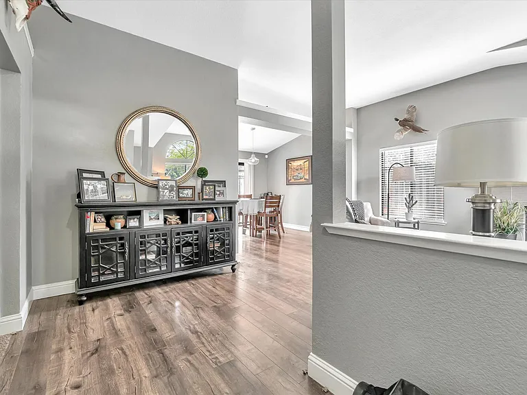 1060 Saint Andrews Dr — Photo 9
