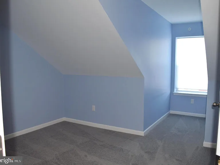 327 S Adams St — Photo 21