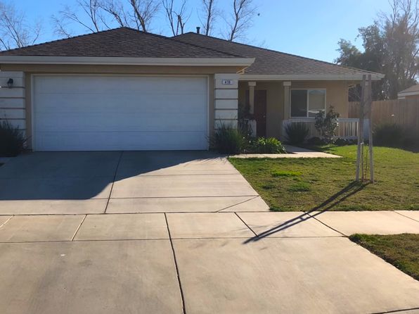 470 Waverly Dr