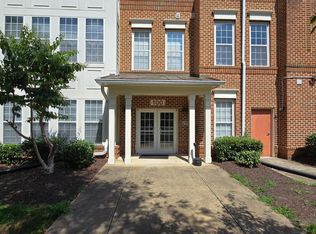 100 Edelen Station Pl #5202, La Plata, MD 20646