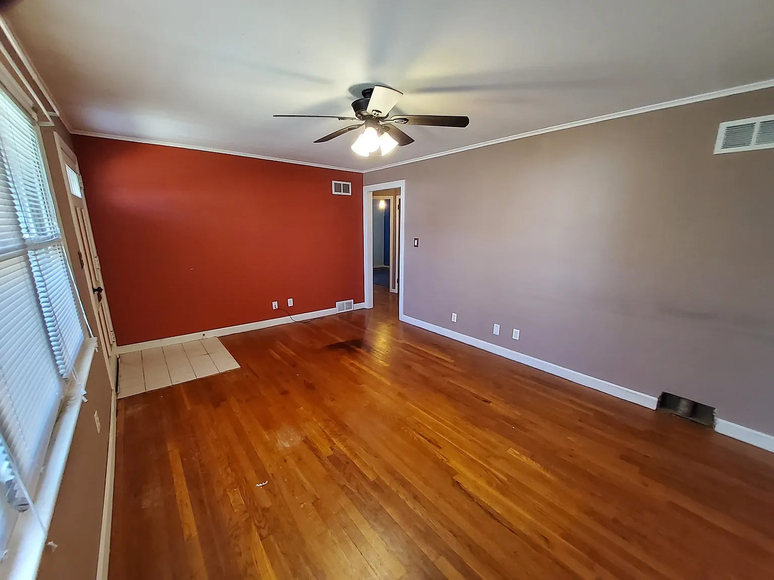 119 Lindegar Street - 1 — Photo 3