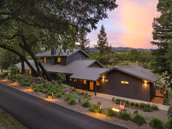 6225 W Soda Rock Lane, Healdsburg, CA 95448