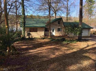 142 Lakeshore Dr, Stockbridge, GA 30281