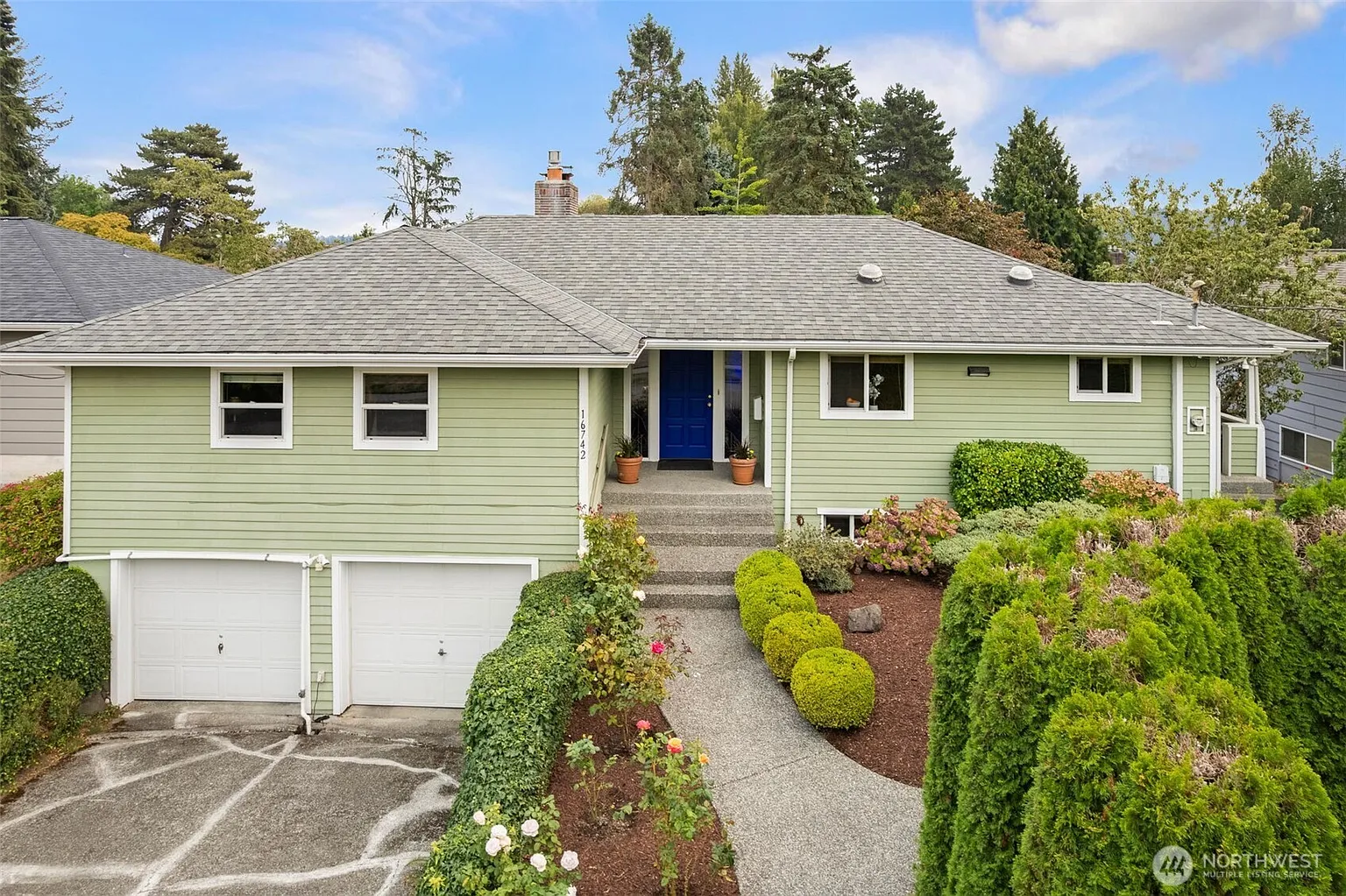 16742 45th Avenue NE photo 1