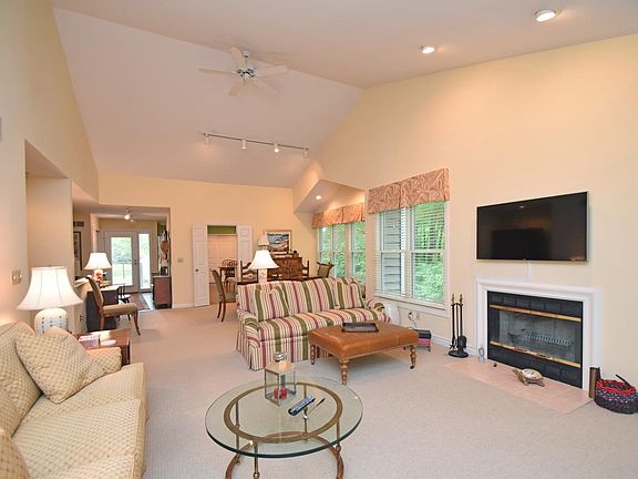 5th image of 7941 Bar Harbor Dr