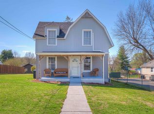 208 Ingles St, Radford, VA