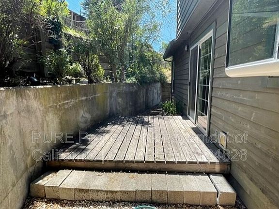 4th image of 58 Baker Ct
