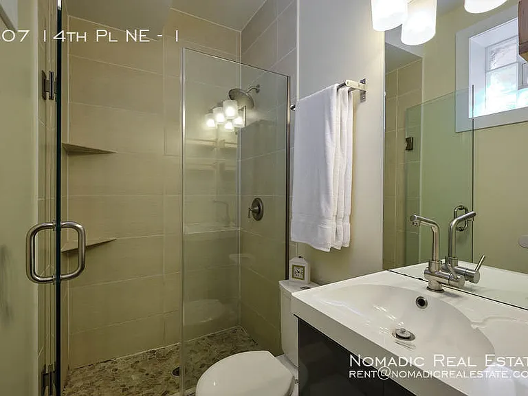 607 14th Pl NE #1 — Photo 15