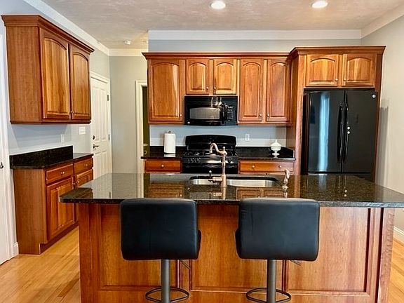 4th image of 178 Cortland Dr Unit 178