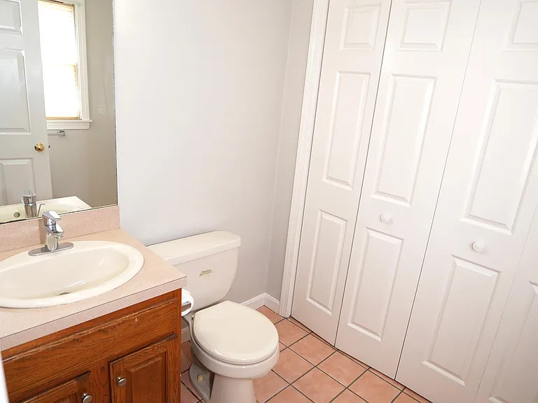 8 Mann St #8 — Photo 16