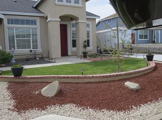 17935 Blake Ct, Reno, NV 89508