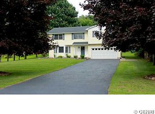 4174 W Walworth Rd, Macedon, NY 14502
