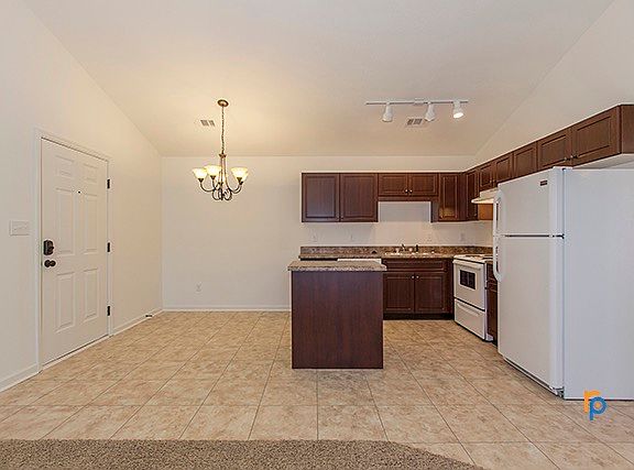 3rd image of 5212 Sterlington Dr
