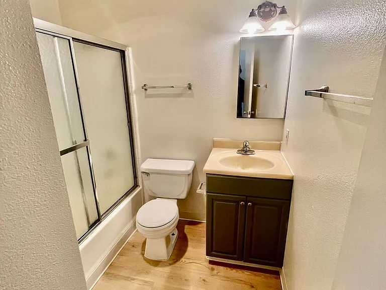 238 Davidson St — Photo 10