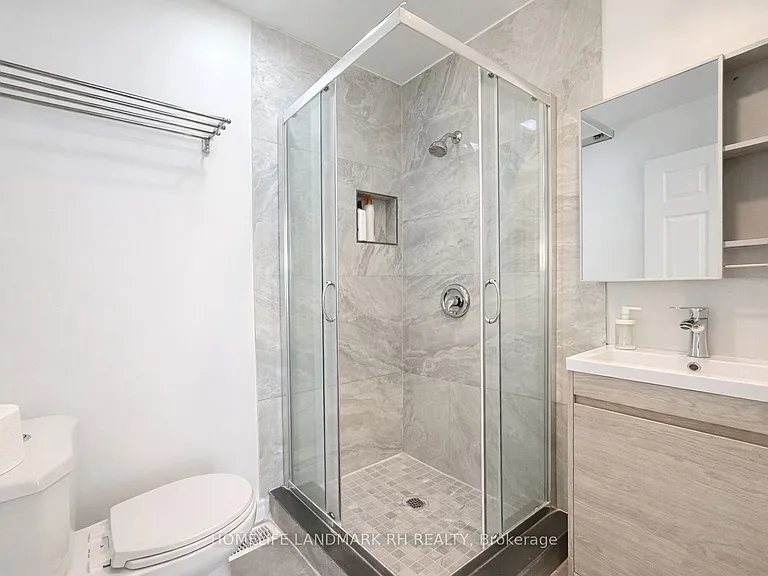 46 Glen Cameron Rd #A — Photo 7