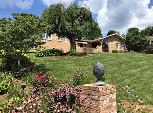 357 Spring Lake Rd, Bristol, VA 24201