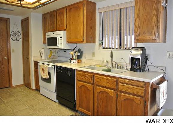 5th image of 137 Sunray Dr