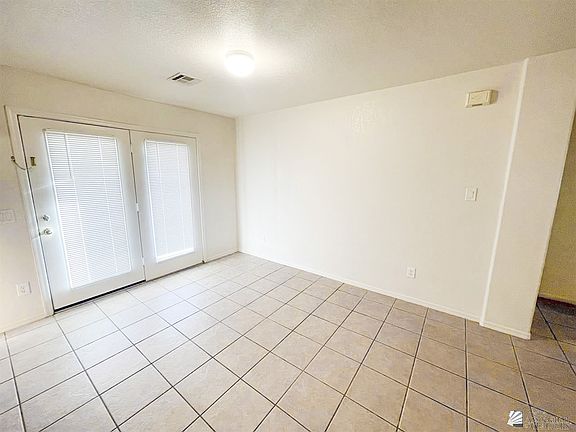 5th image of 10191 E 35th Pl