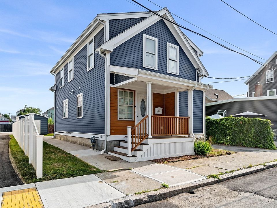 1st image of 883 Grinnell St