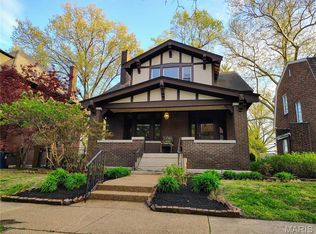 7132 Waterman Ave, Saint Louis, MO 63130