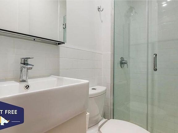 5th image of 309 E 75th St APT 6A