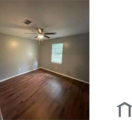 2nd image of 440 E College St