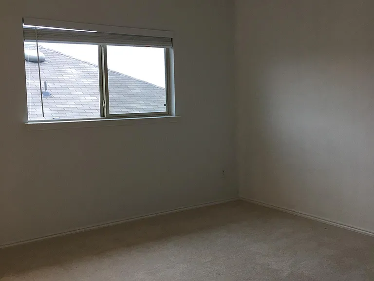 5308 Wharfside Pl — Photo 35