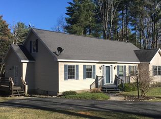 5 Huckleberry Ln, Becket, MA 01223
