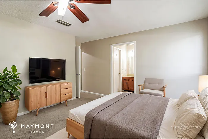 1413 Dolphin St — Photo 12