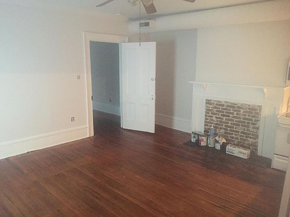 3rd image of 42 Wentworth St APT G