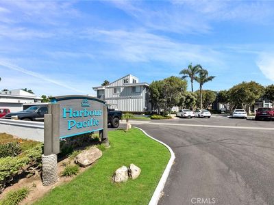 16922 Pacific Coast Hwy Unit 102, Huntington Beach, CA, 92649