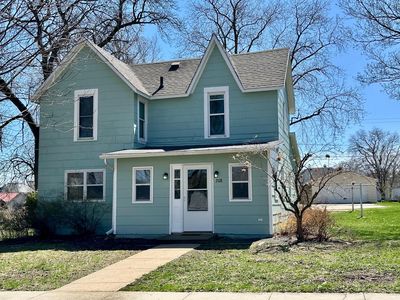 208 E Frederick St, Le Roy, MN, 55951