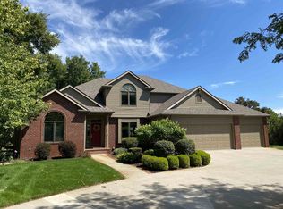 2437 Woodland Trl, Auburn, IN 46706