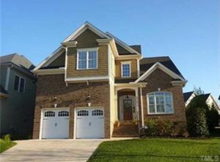 2726 Cameron Pond Dr, Cary, NC 27519