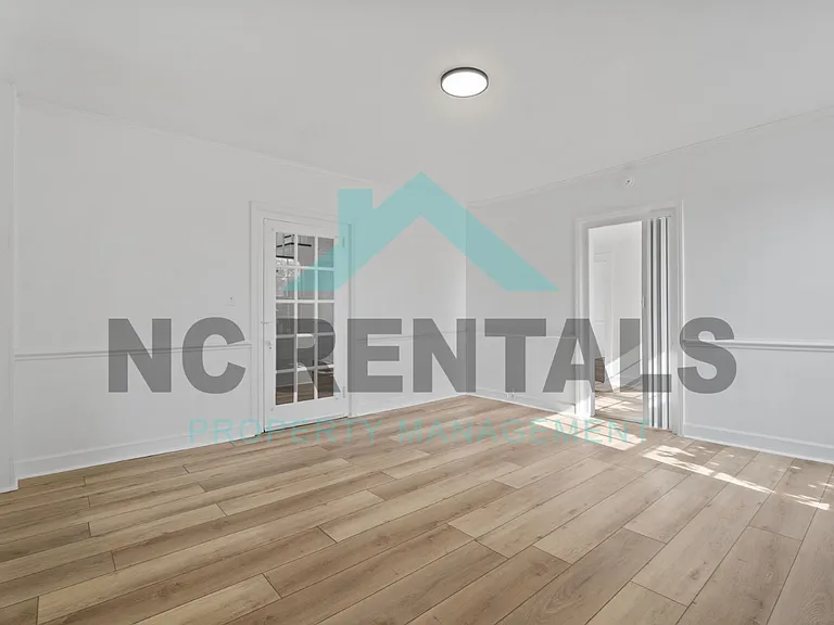 5001 Marriott St — Photo 22