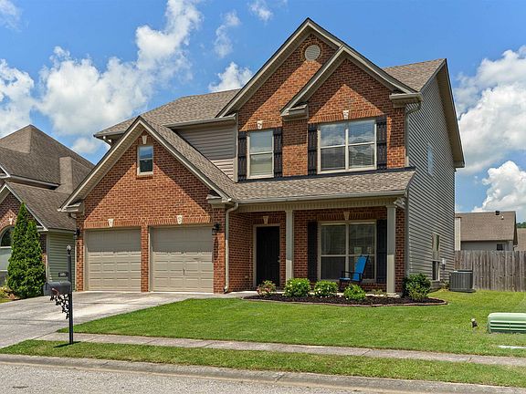 3rd image of 2073 Forest Lakes Ln