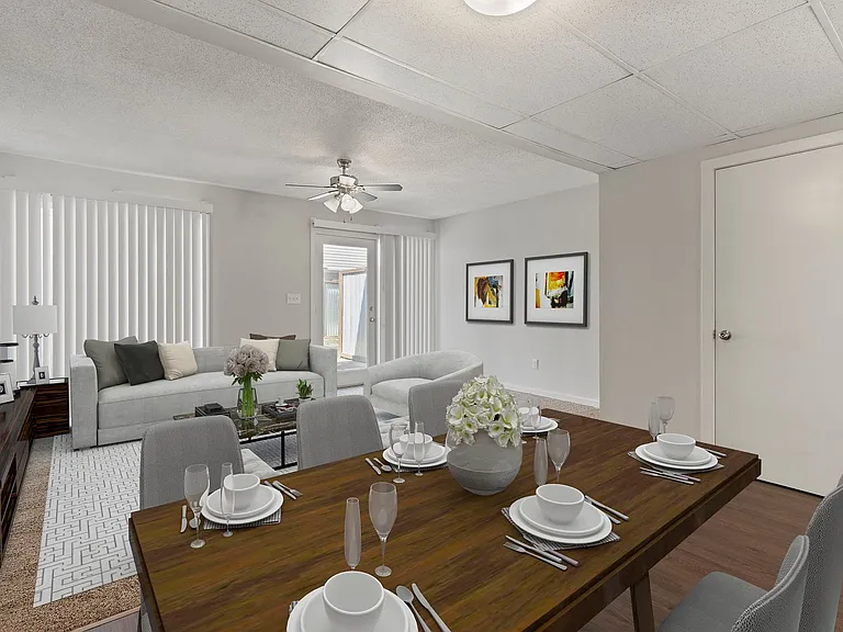 Hampton Harbor Townhomes — Photo 11