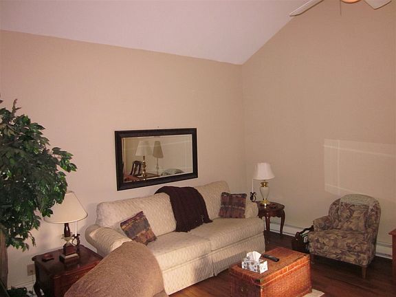 3rd image of 2929 Sunnyside 302a Dr
