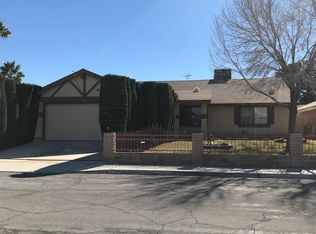 6271 Cedarwood Ave, Las Vegas, NV 89103