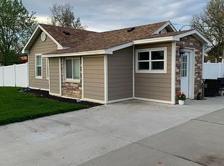 620 N 5th St, Miles City, MT 59301