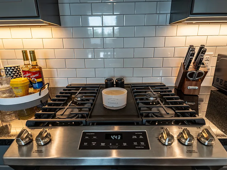 109 N Gregson St #203 — Photo 4