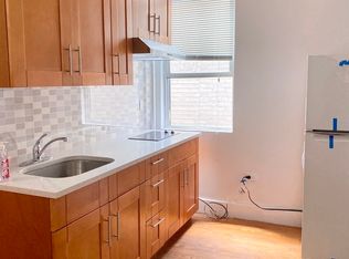 30-92 41st St #1R, Astoria, NY 11103