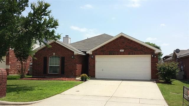 1st image of 4617 Summer Oaks Ln